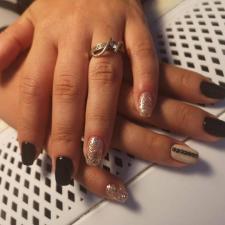 yulia nails