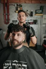 המרגש barbershop