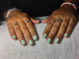 Maya nails