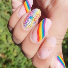 Yuval manicure